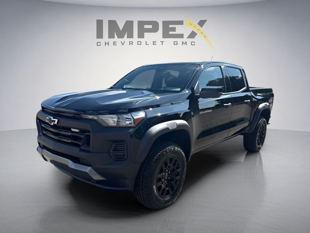 Black 2026 Chevrolet Colorado Pickup Truck Four-Wheel Drive 8-Speed Automatic
