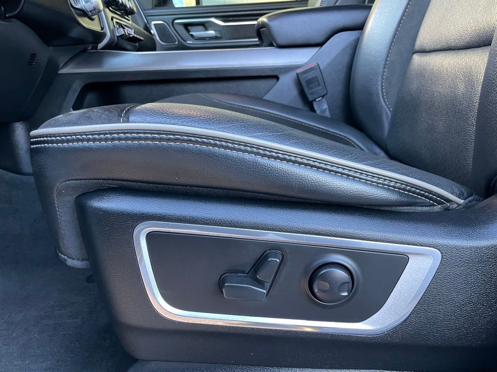 Thumbnail: 2022 RAM 1500 - 25