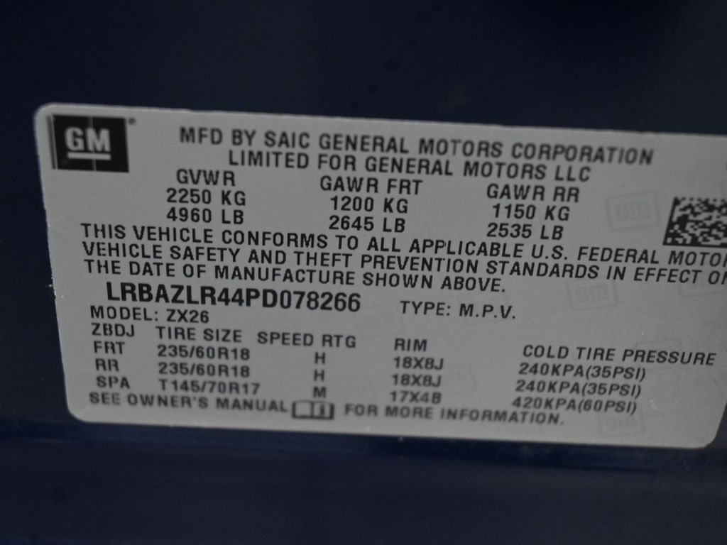 Used 2023 Sapphire Metallic Buick Preferred image 17