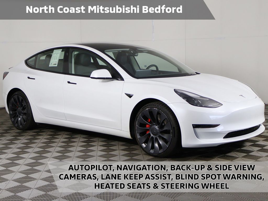 2023 Tesla Model 3 Performance's photo