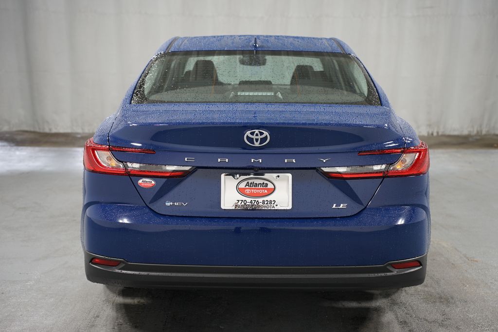 2025 Toyota Camry LE 7
