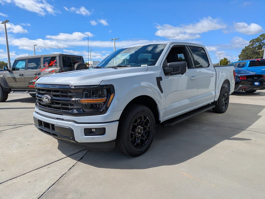 2025 Ford F-150 XLT