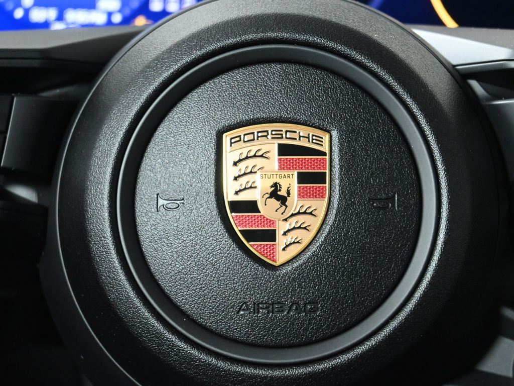 Thumbnail: 2025 Porsche Macan - 19