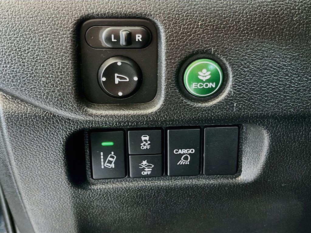 Used 2025 Black Honda RTL image 10