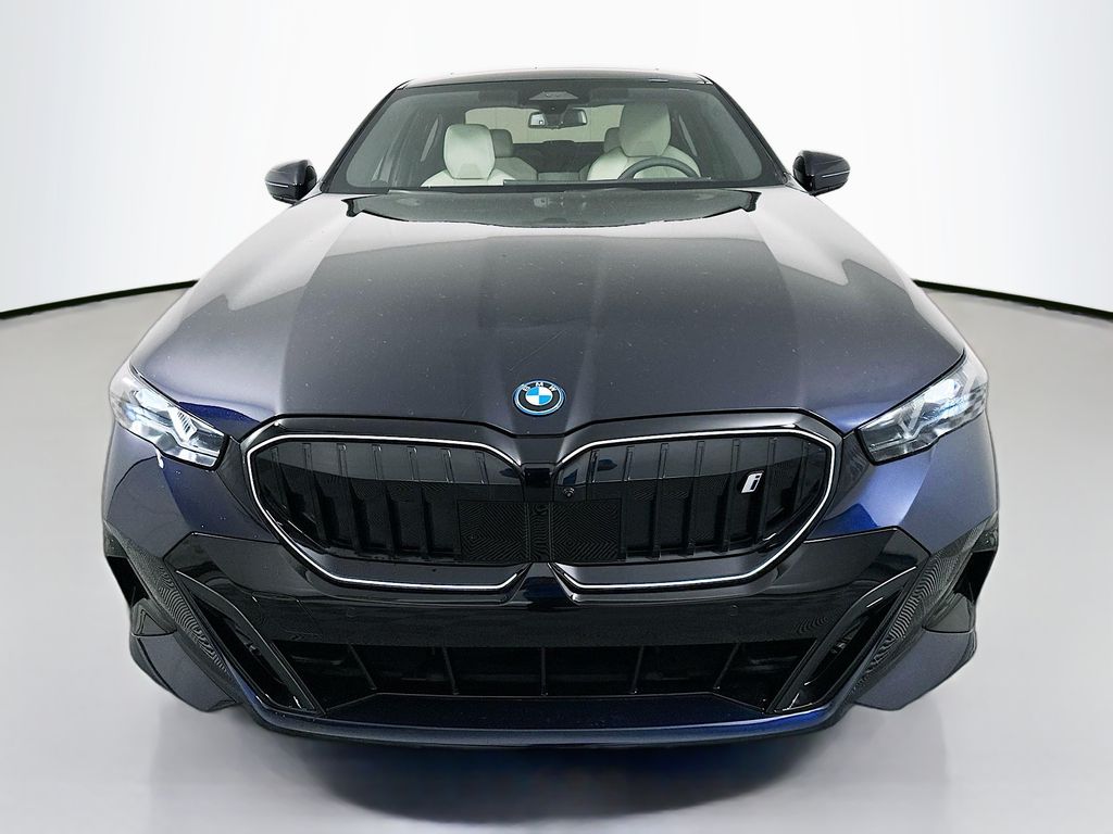 Thumbnail: 2026 BMW i5 - 2