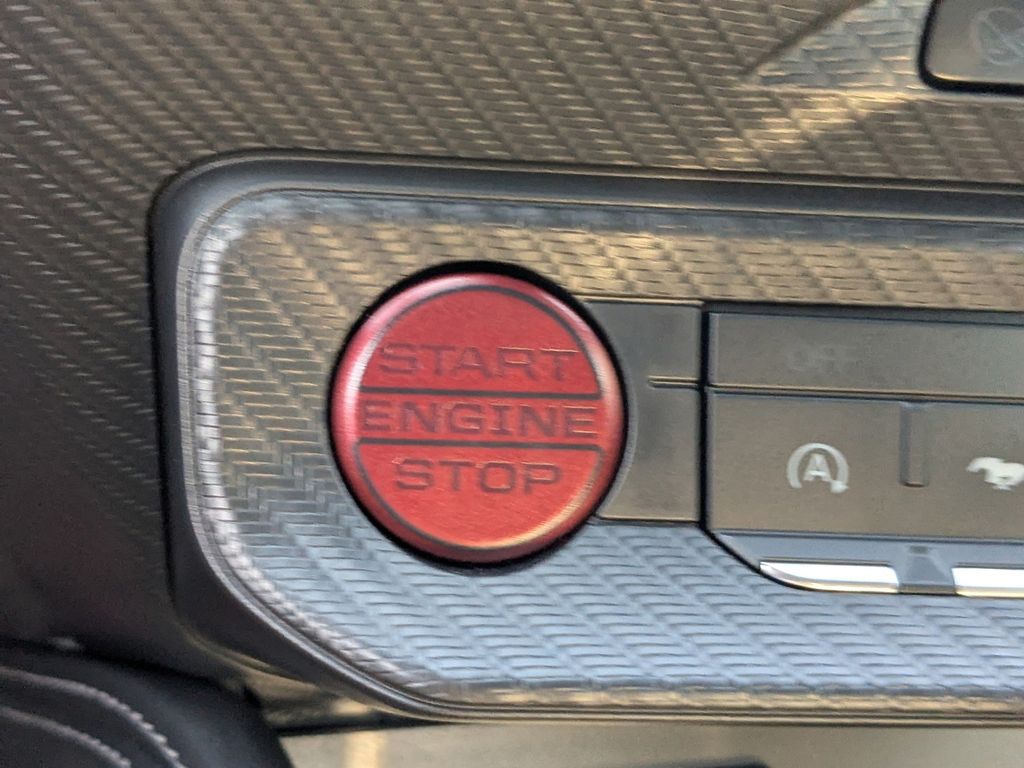 2025 Ford Mustang EcoBoost Premium Fastback