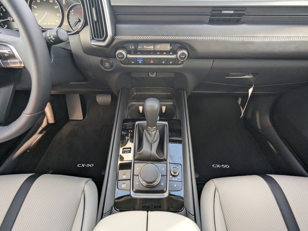 2026 Mazda CX-50 2.5 S Premium
