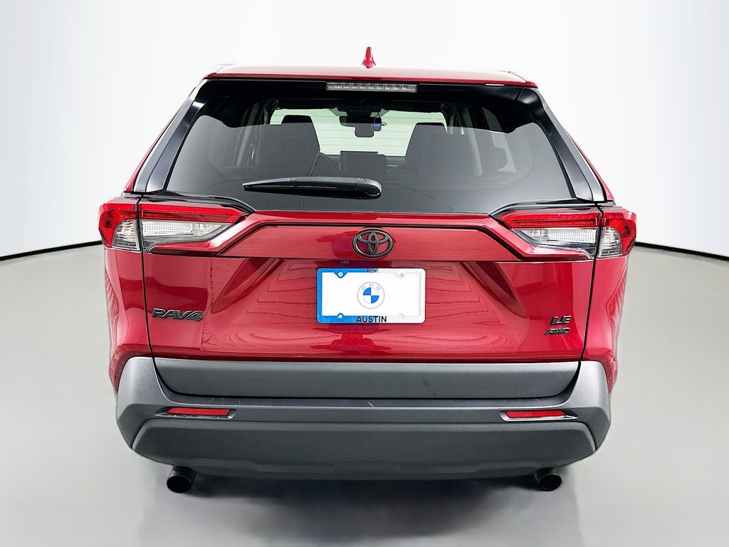 Thumbnail: 2022 Toyota RAV4 - 6