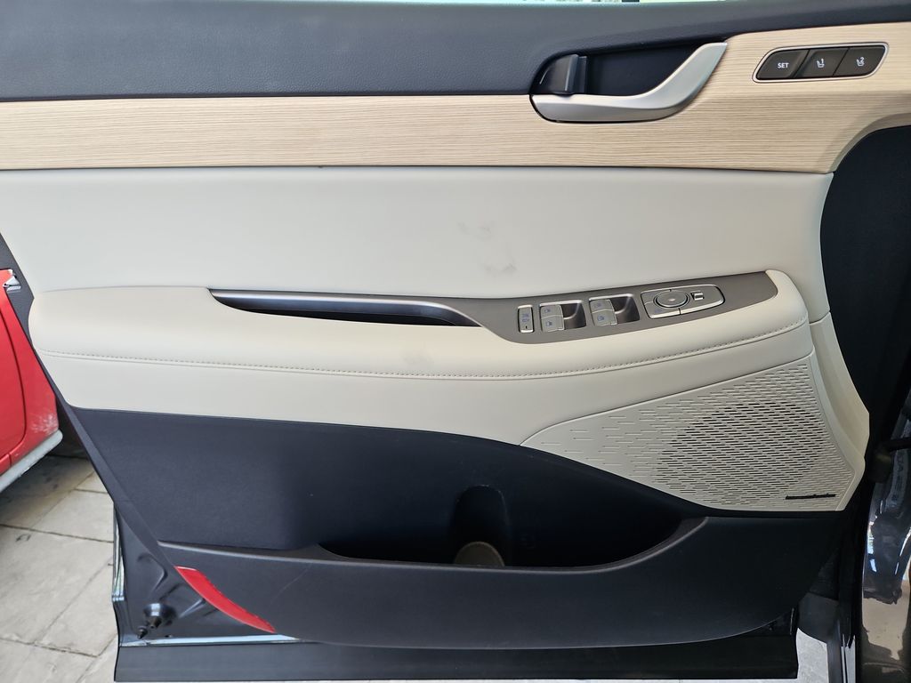 2024 Hyundai Palisade Limited Gray at Jones Ford