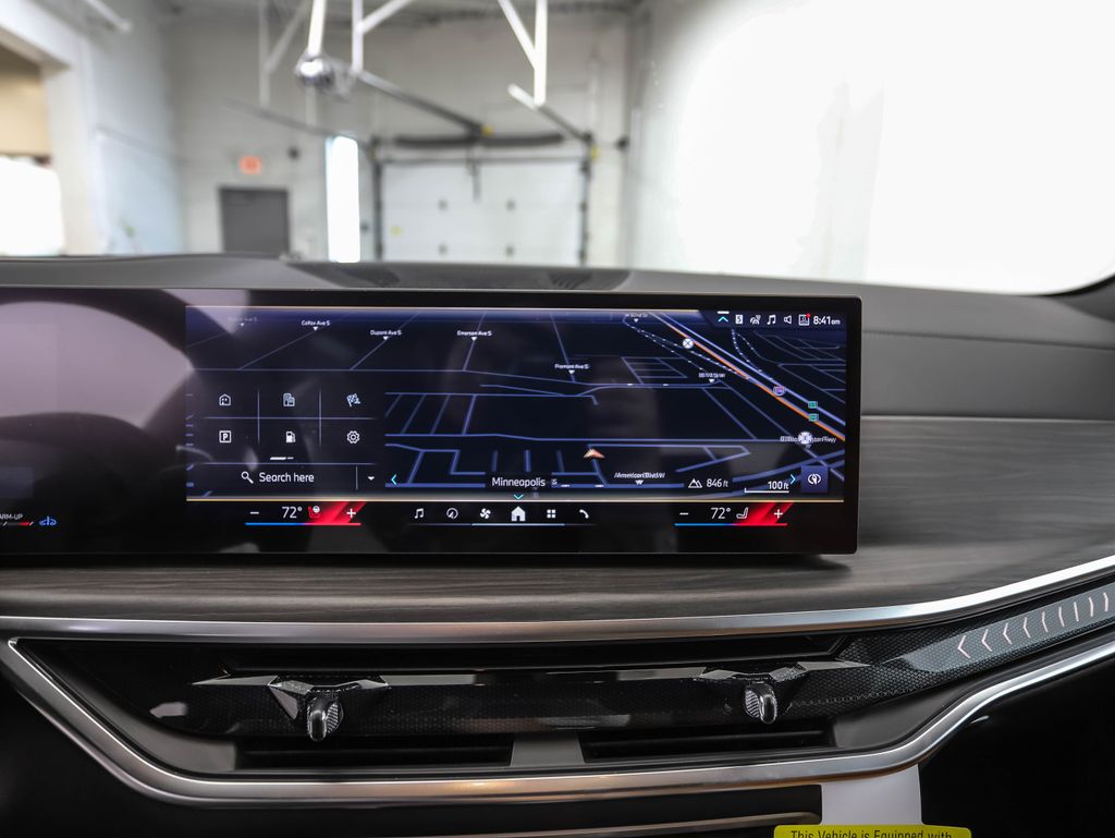 Thumbnail: 2026 BMW X5 - 16