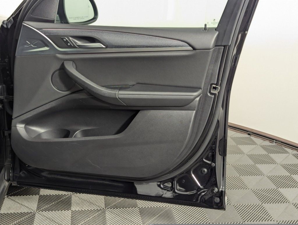 2024 BMW X3 sDrive30i photo