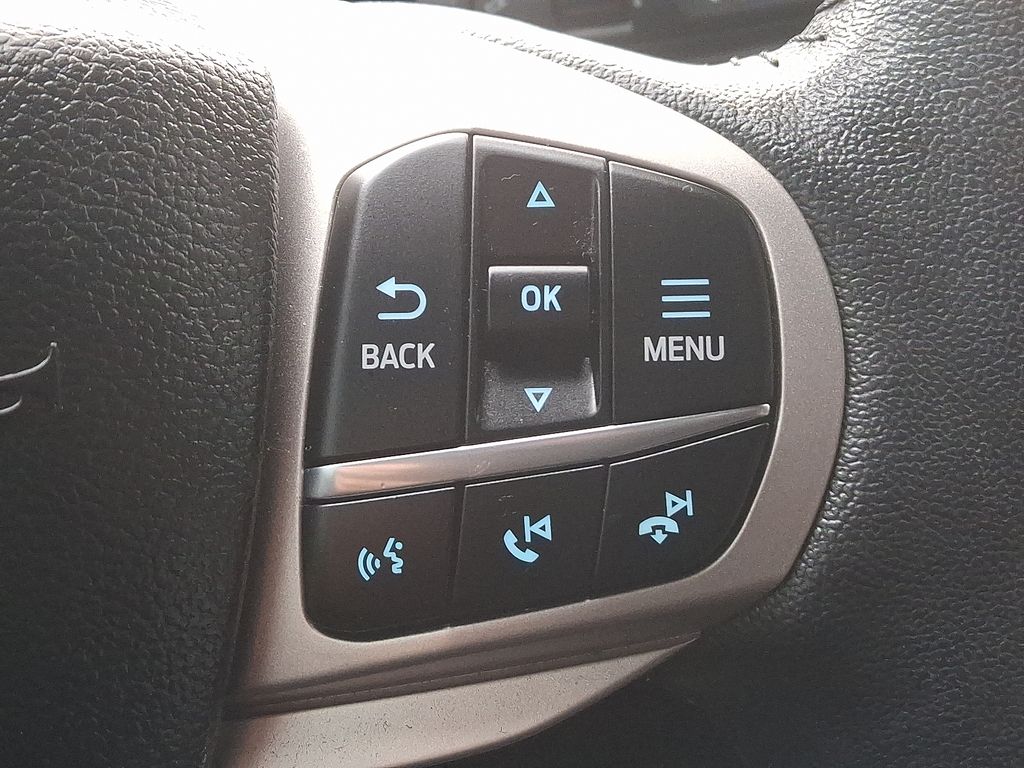 Thumbnail: 2023 Ford Explorer - 22