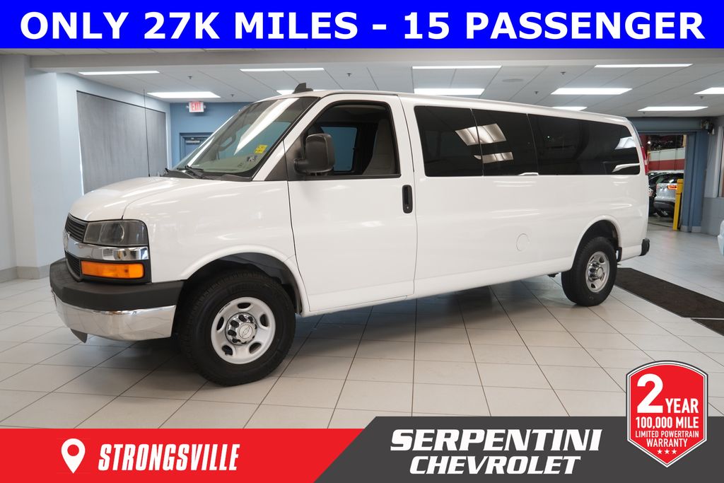 2016 Chevrolet Express 3500 1LT Extended RWD