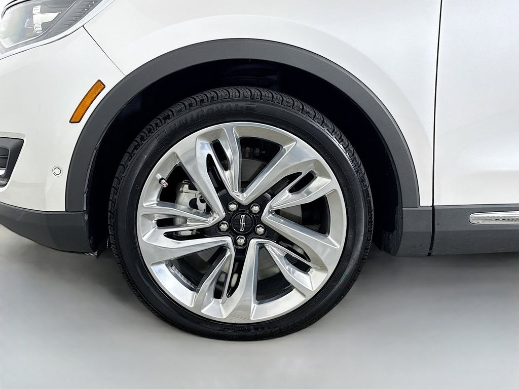 Thumbnail: 2018 Lincoln MKX - 31