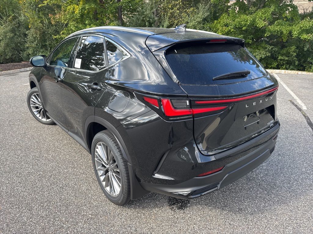 2026 Lexus NX 350 Luxury AWD photo 4