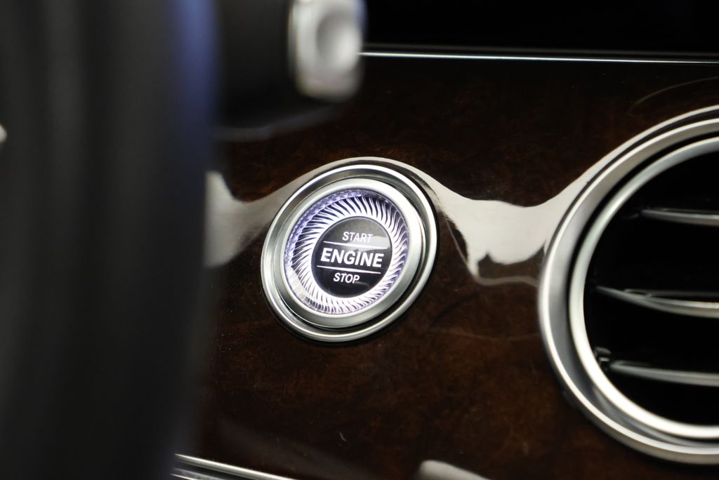 Thumbnail: 2023 Mercedes-Benz E-Class - 24