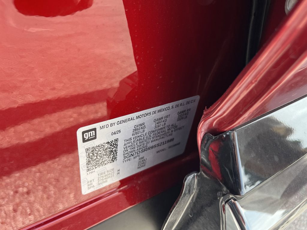 new 2025 Chevrolet Equinox EV car, priced at $42,195