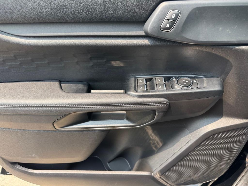 New 2026 Shadow Black Ford XLT image 17