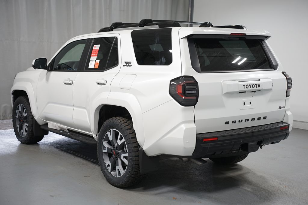 Thumbnail: 2025 Toyota 4Runner - 6