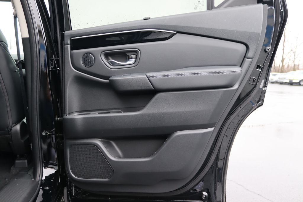 Thumbnail: 2025 Honda Pilot - 16