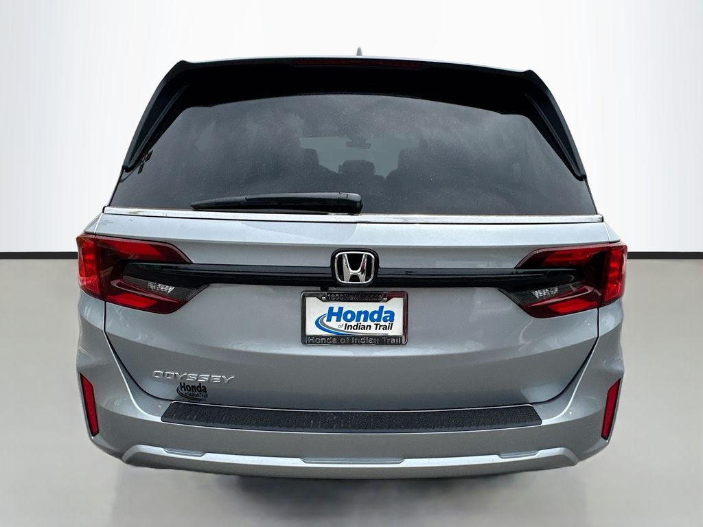New 2026 Silver Honda EX-L image 7