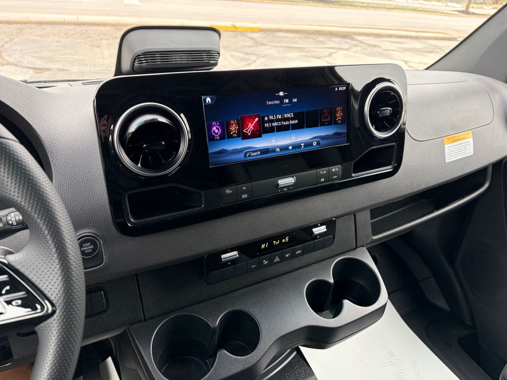 2025 Mercedes-Benz Sprinter Cargo 2500 144 RWD