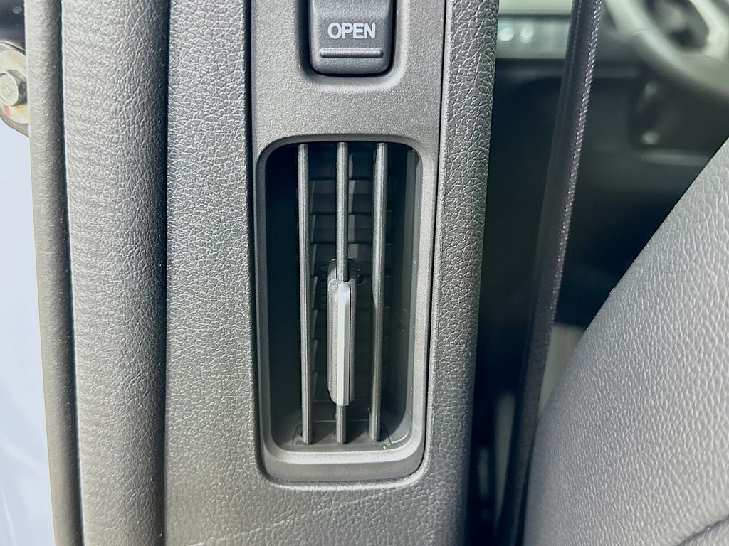 Thumbnail: 2026 Honda Odyssey - 17