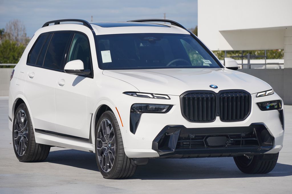 2024 BMW X7 xDrive40i 3