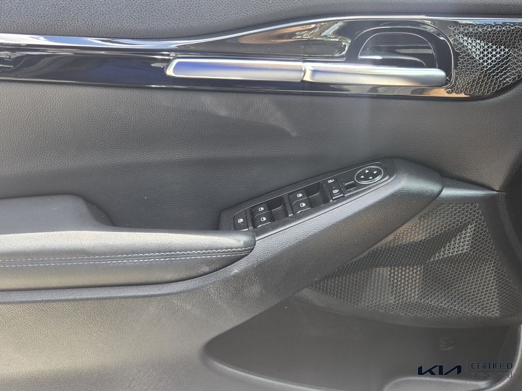 2023 Kia Seltos - $17,476