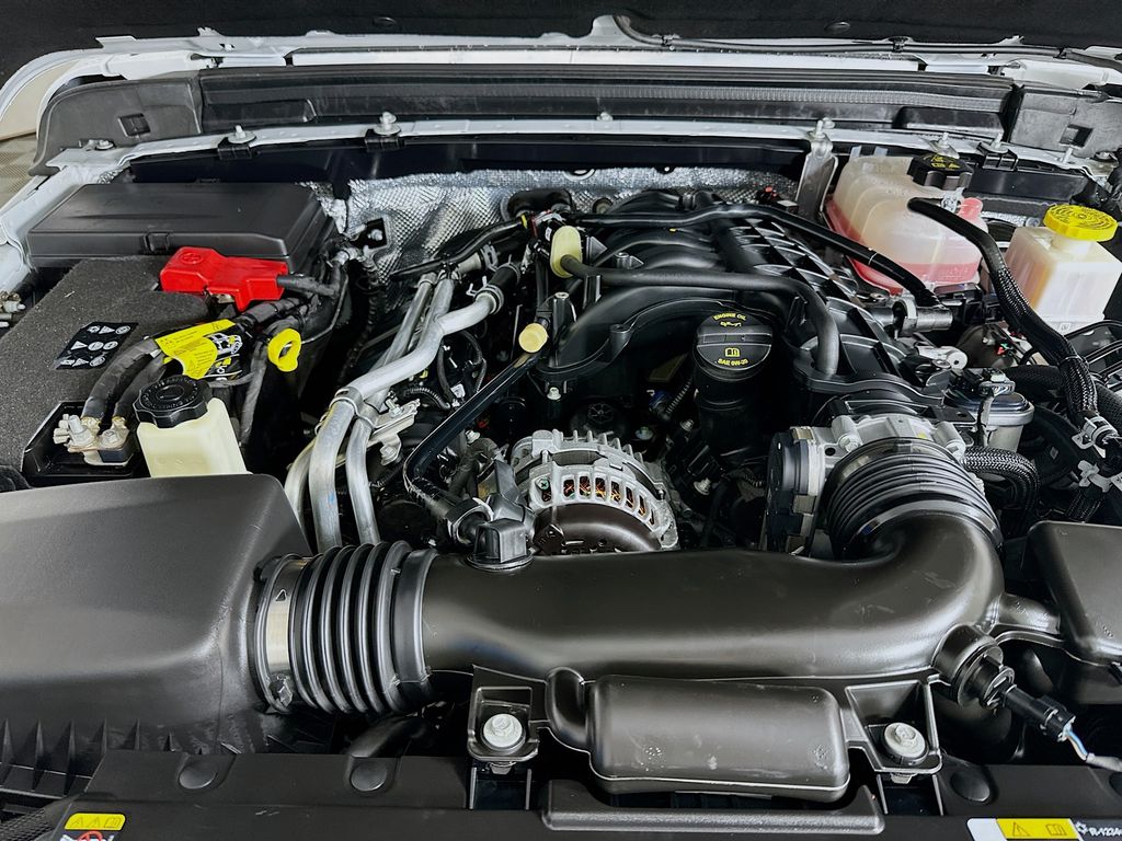 Thumbnail: 2024 Jeep Gladiator - 29