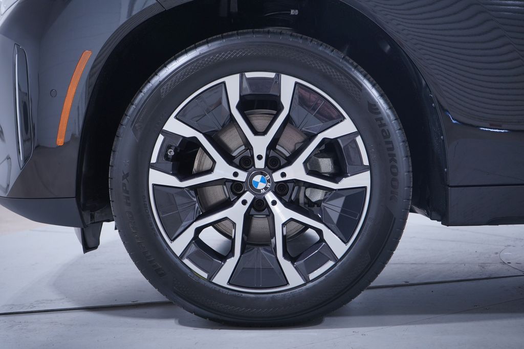 Thumbnail: 2026 BMW X3 - 2