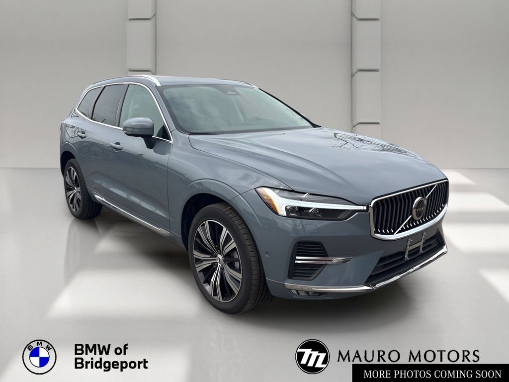 Gray Metallic 2023 Volvo XC60 B5 Plus Bright Theme AWD SUV / Crossover All-Wheel Drive Automatic