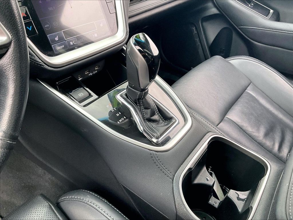 2022 Subaru Outback — photo 19