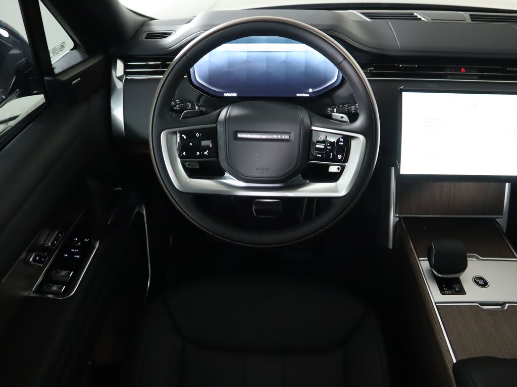 Thumbnail: 2025 Land Rover Range Rover - 11