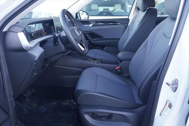 Thumbnail: 2026 Volkswagen Tiguan - 6