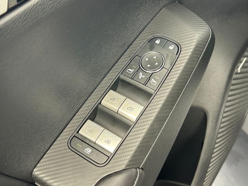 New 2026 White / Black Mitsubishi Trail Edition image 16