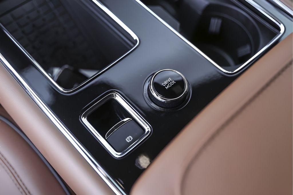 Used Car 2025 Lincoln Aviator  Black Label For Sale Under $80,000 In Austin, Texas