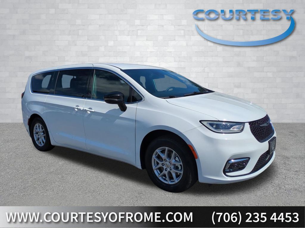 2025 Chrysler Pacifica Select FWD