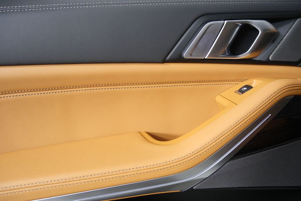 Thumbnail: 2026 BMW X5 - 14