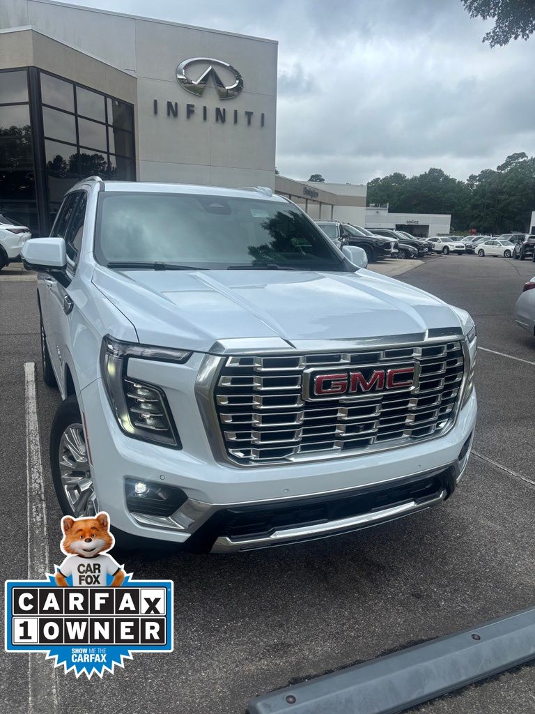 Glacier White Tricoat 2026 GMC Yukon SUV / Crossover Four-Wheel Drive 