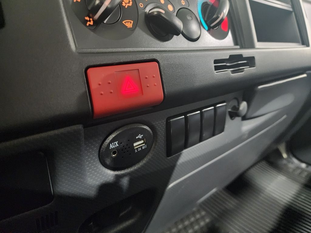 2024 Chevrolet 5500 HD LCF Diesel DRY VAN BODY