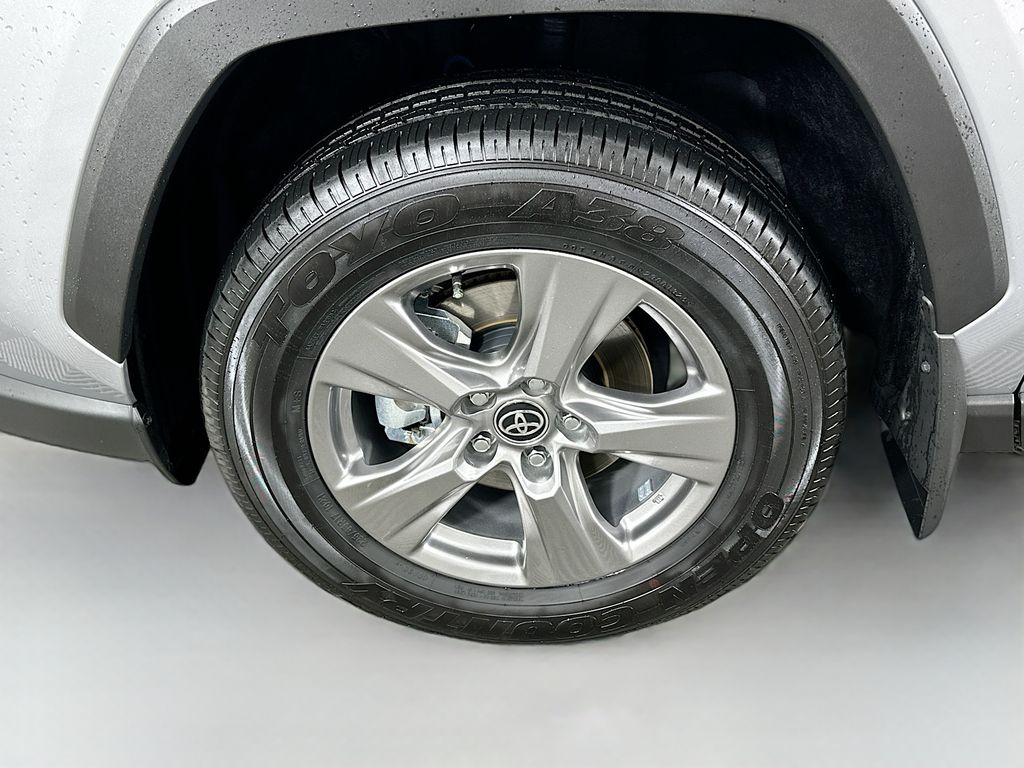 Thumbnail: 2025 Toyota RAV4 - 30