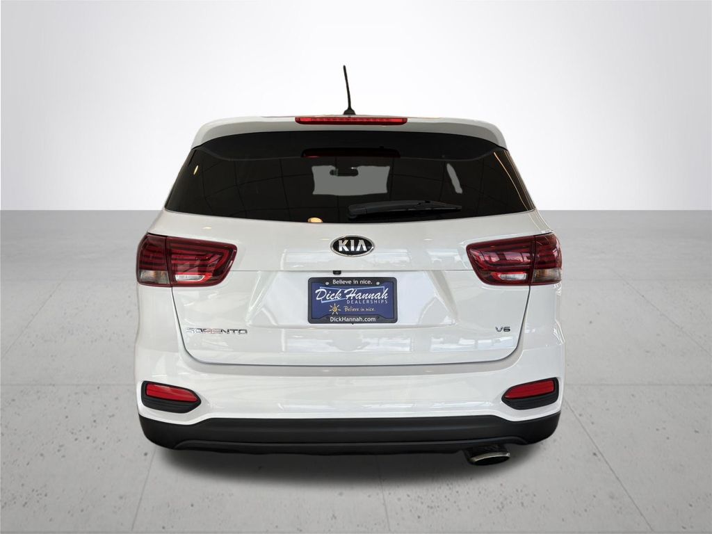 2020 Kia Sorento LX