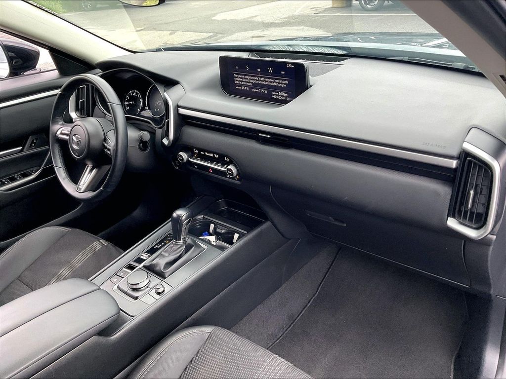 2025 Mazda CX-50 — photo 13
