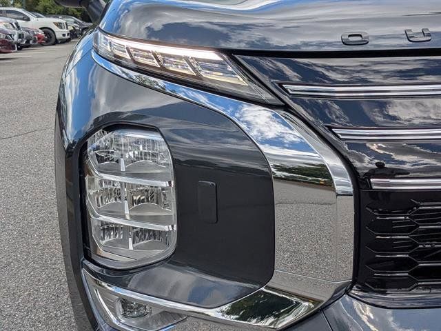 Used 2025 Mitsubishi Outlander SUV