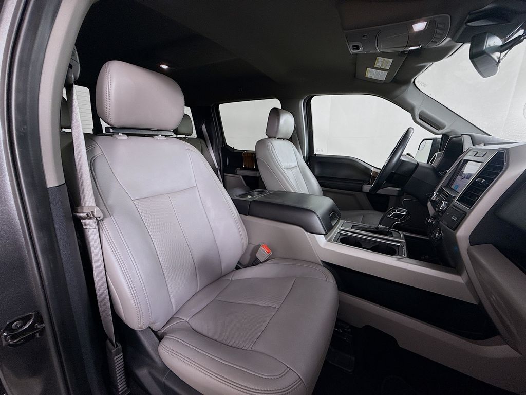 2019 Ford F-150 Lariat 27