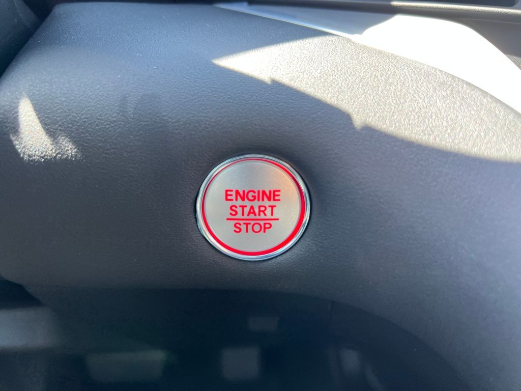 Thumbnail: 2025 Acura TLX - 21