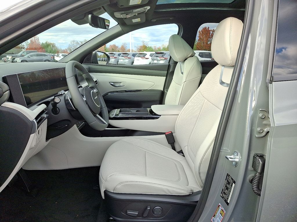 Thumbnail: 2026 Hyundai Tucson - 6