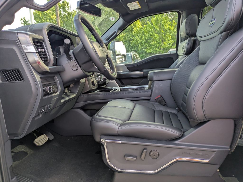 2026 Ford F-250 Super Duty Platinum