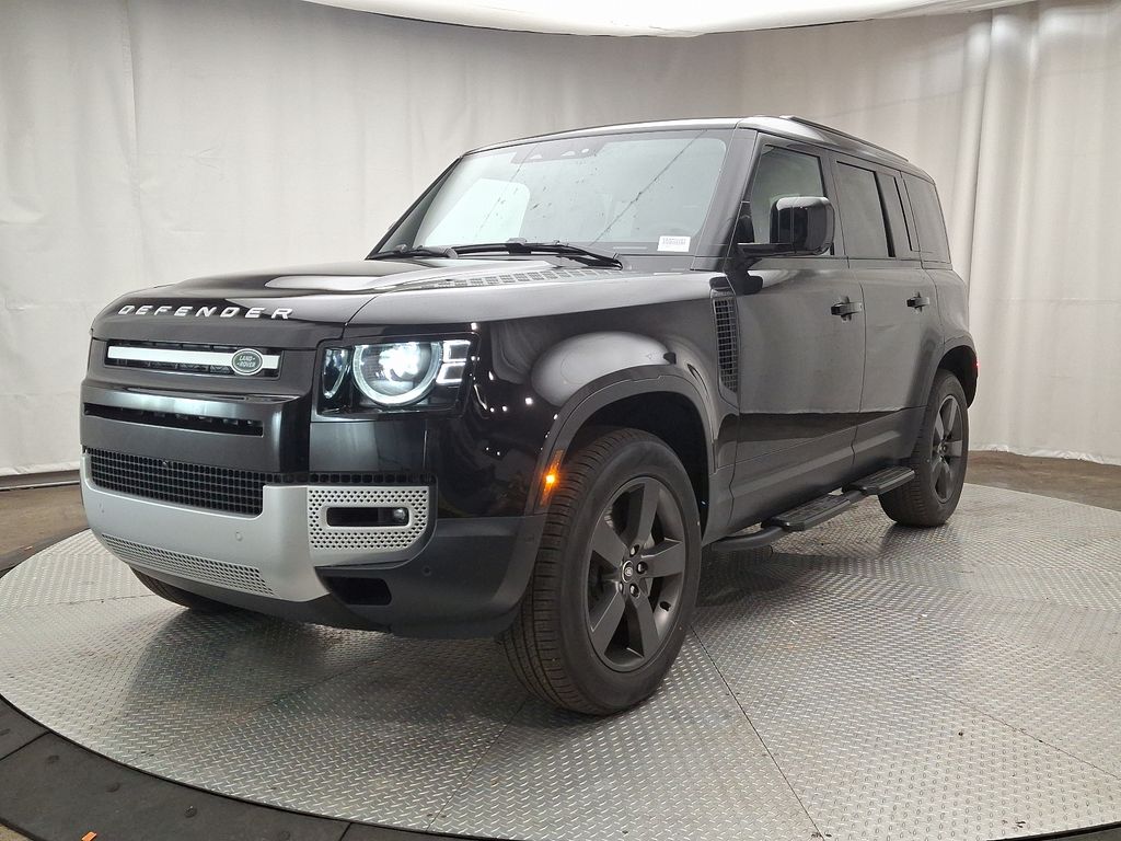 2025 Land Rover Defender 110 -
                Eatontown, NJ